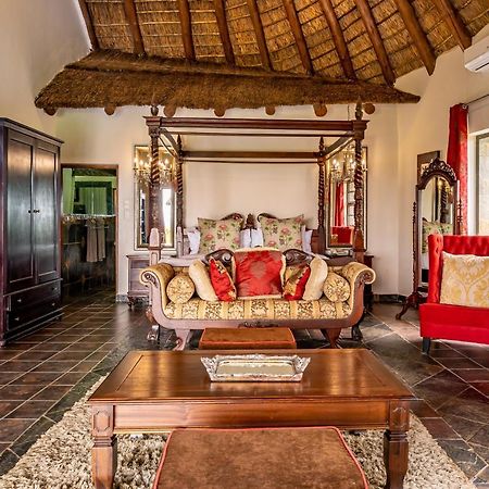 שלושלואי Zulu Nyala Game Lodge מראה חיצוני תמונה