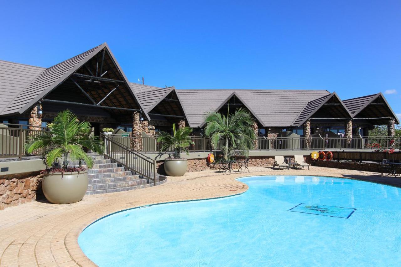 שלושלואי Zulu Nyala Game Lodge מראה חיצוני תמונה