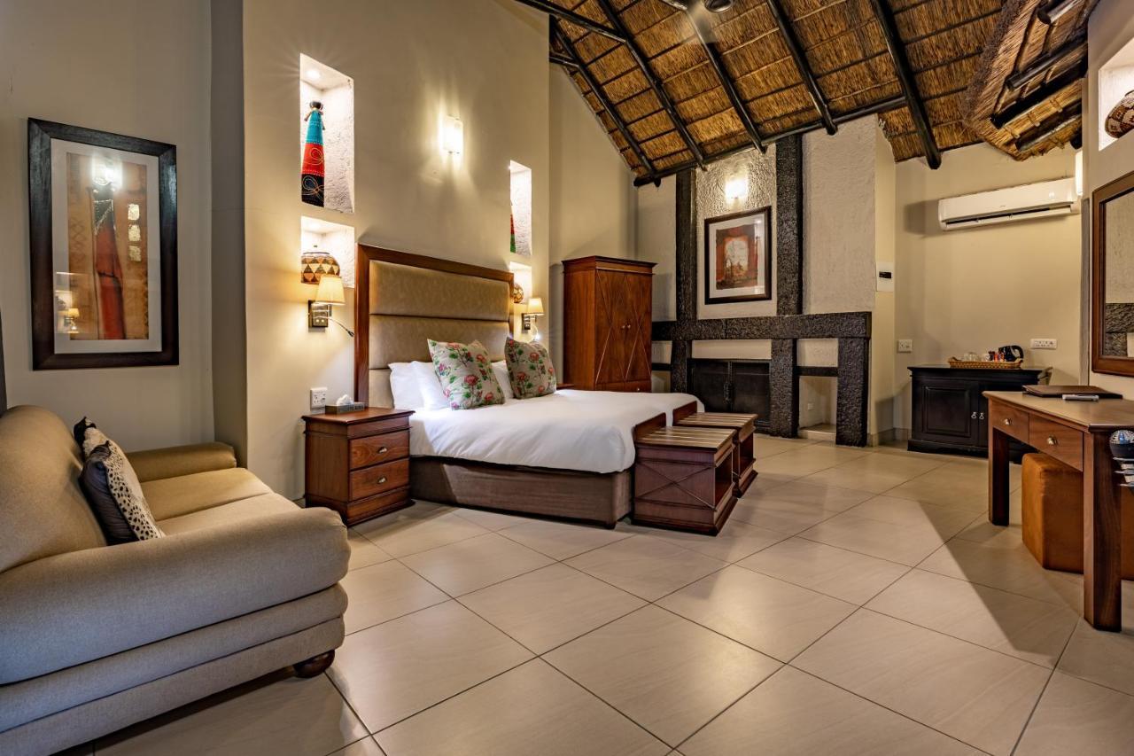 שלושלואי Zulu Nyala Game Lodge מראה חיצוני תמונה