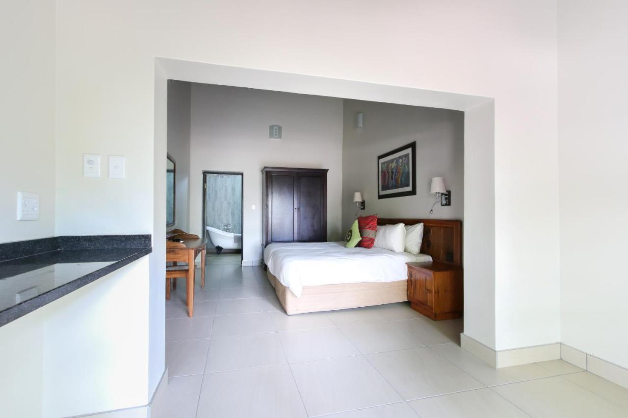 שלושלואי Zulu Nyala Game Lodge מראה חיצוני תמונה