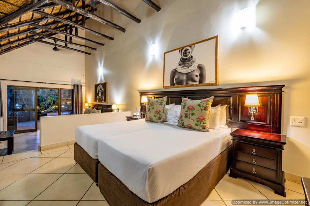 שלושלואי Zulu Nyala Game Lodge מראה חיצוני תמונה